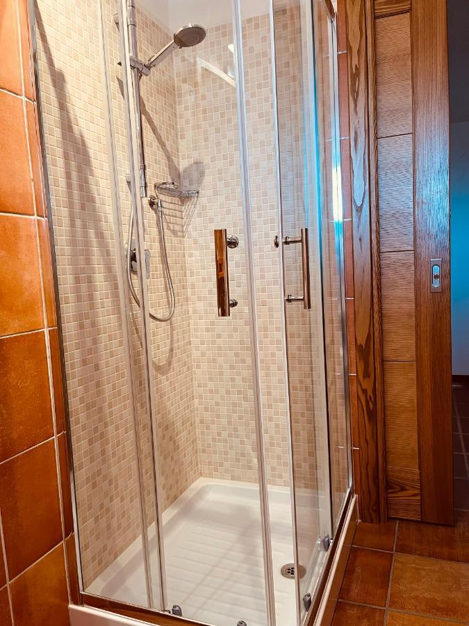 קאלה גונונה Hotel Pop מראה חיצוני תמונה